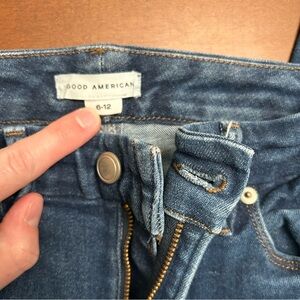 Good American always fits jeans